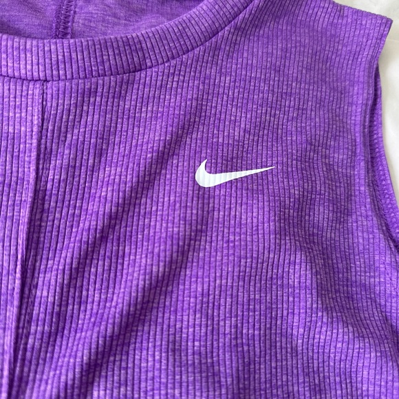 Nike Women's Purple Ribbed Tank Top - Picture 3 of 4